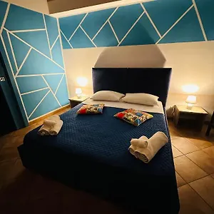  Appartement Cartari Italie