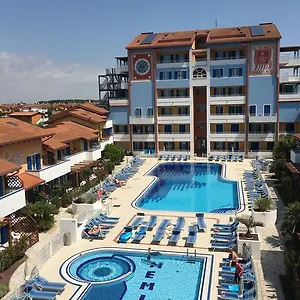 3* Lejlighedshotel Villaggio Hemingway - Family