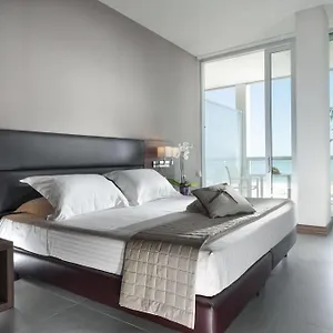 Waldorf 4* Rimini