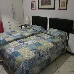 Nenna , Olbia Italië